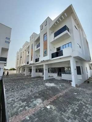 4bdrm Duplex in Ajah Lagos for sale