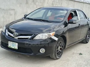 Toyota Corolla 2012 Black