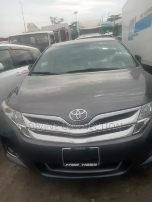 Toyota Venza XLE 2014 Gray