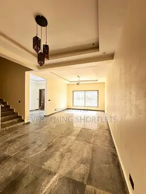 4bdrm Townhouse/Terrace in Maitama for sale