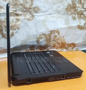 Laptop HP Compaq 610 4GB Intel Pentium HDD 320GB