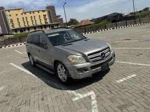 Mercedes-Benz GL-Class GL 450 2009 Gold
