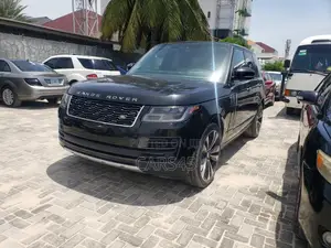 Land Rover Range Rover Vogue 2019 Black