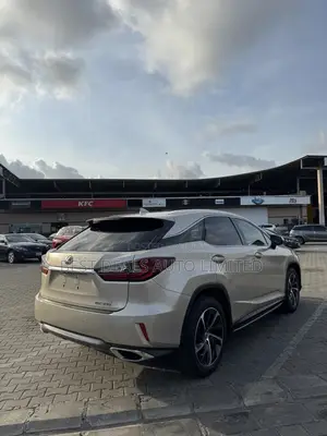 Lexus RX 2017 Gold