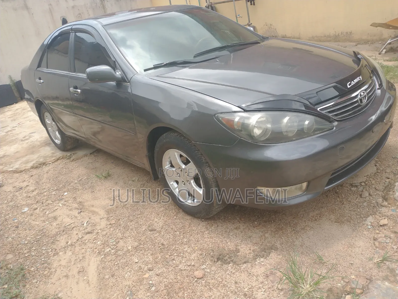 Toyota Camry 2005 Gray
