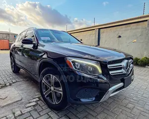 Mercedes-Benz GLC-Class 2017 Black