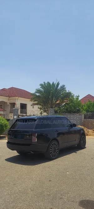 Land Rover Range Rover Vogue 2014 Black