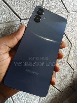 Samsung Galaxy A06 64 GB Blue