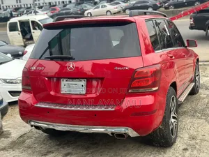Mercedes-Benz GLK-Class 2012 Red