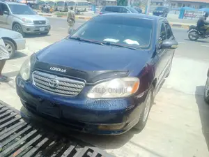 Toyota Corolla 2004 Blue