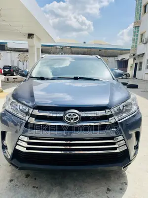 Toyota Highlander 2015 Blue