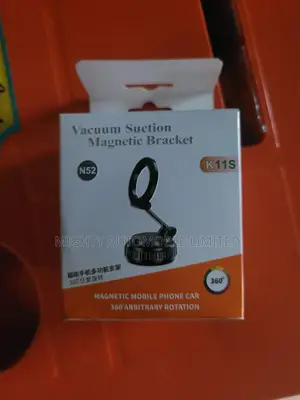 Premium Magnetic Car Phone Holder – Strong Grip 360° Rotation