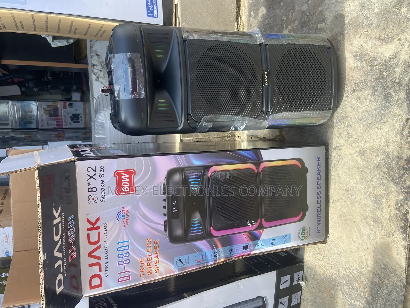 Djack Speaker Size
