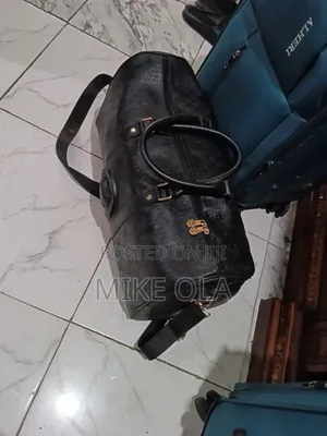 Leather Bag Designer