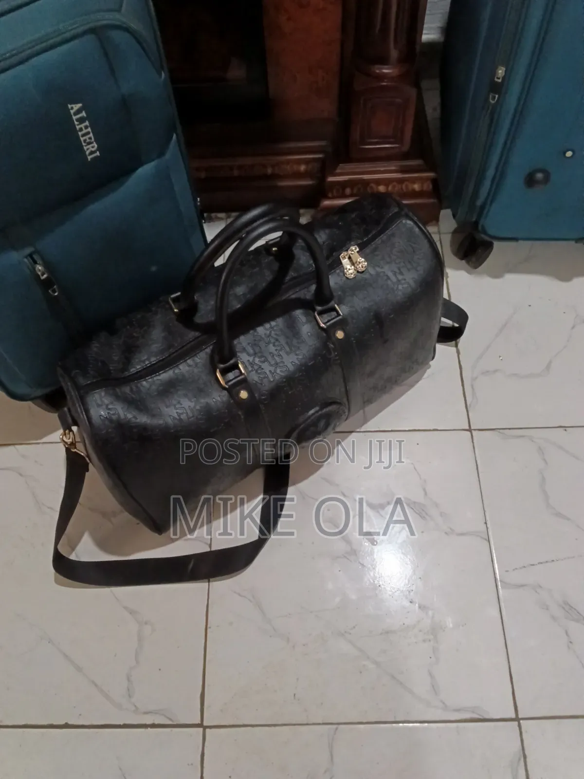 Leather Bag Designer