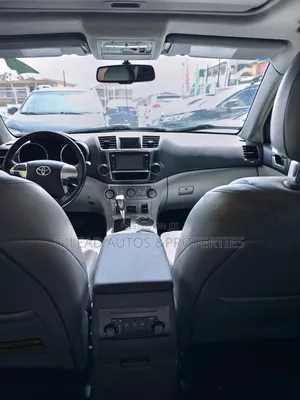 Toyota Highlander 2014