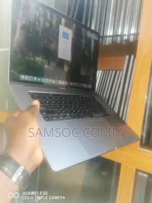 Laptop Apple MacBook Pro 2019 16GB Intel Core i7 SSD 512GB