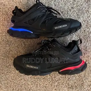 Balenciaga Track Led Sneaker/ but One Get a Free Sock