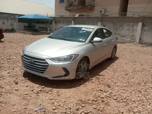 Hyundai Elantra 2017 Gray