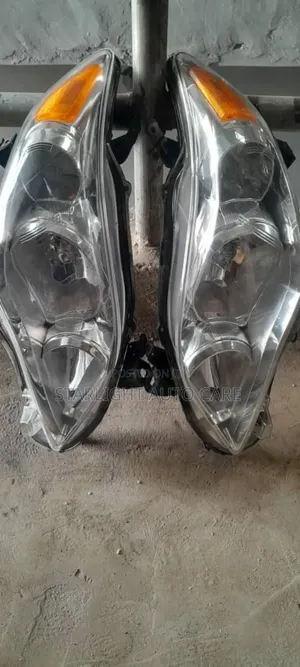 Headlights Toyota Corolla 2010 Tokunbo