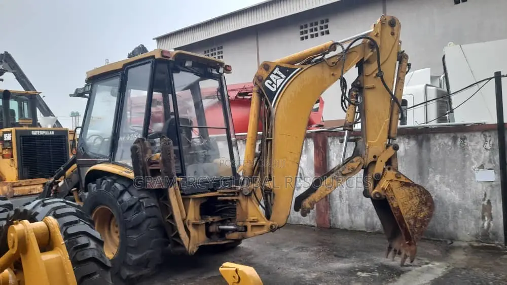 Foreign Used Cat Backhoe Loader 2-in-1
