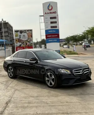 Mercedes-Benz E300 2017 Black