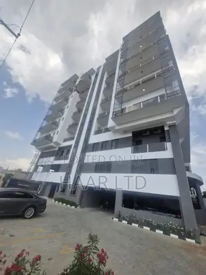3bdrm Apartment in Lekki Phase 1 for sale