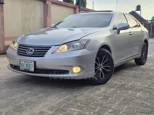 Lexus ES 350 2011 Silver