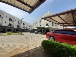 4bdrm Townhouse / Terrace in Jahi for rent