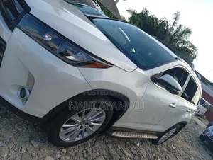 Toyota Highlander 2019 White