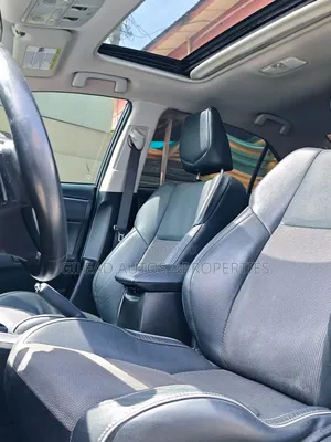 Toyota Corolla S Premium 4dr Sedan (1.8L 4cyl CVT) 2015