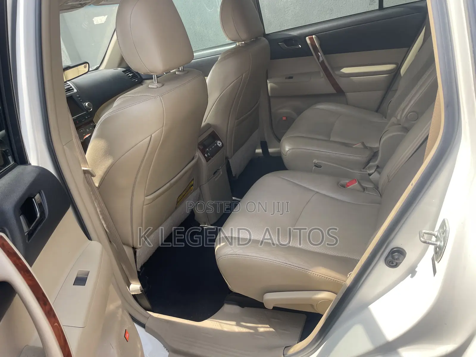 Toyota Highlander Limited 2012 White