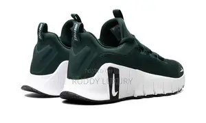 Nike Free Metcon 6 George Green / Buy One Get a Free Sock