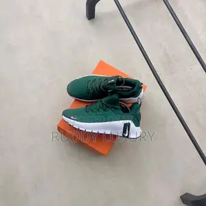 Nike Free Metcon 6 George Green / Buy One Get a Free Sock