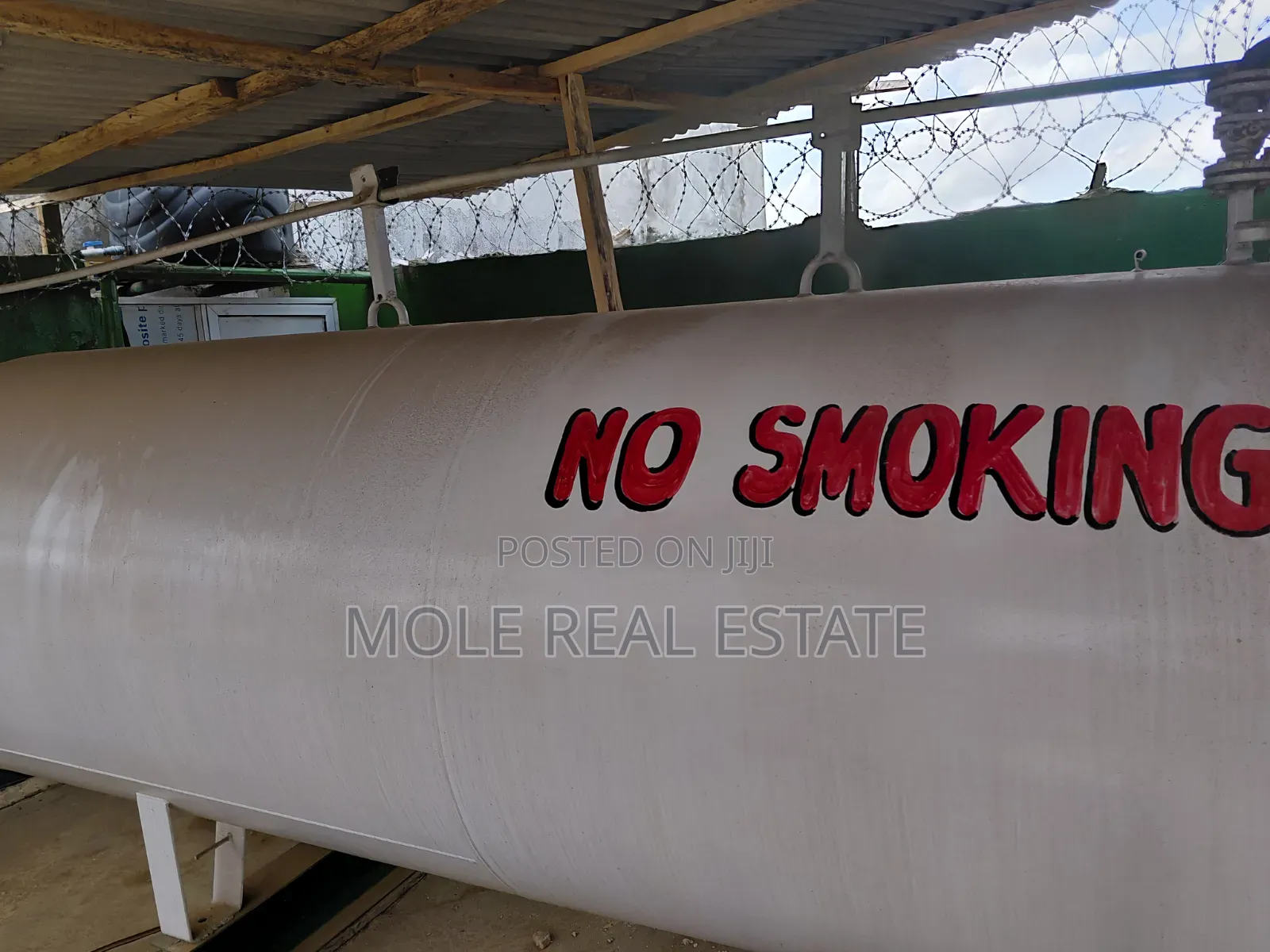 Almost New 2.5 Tons Moble Lpgas Dispenser
