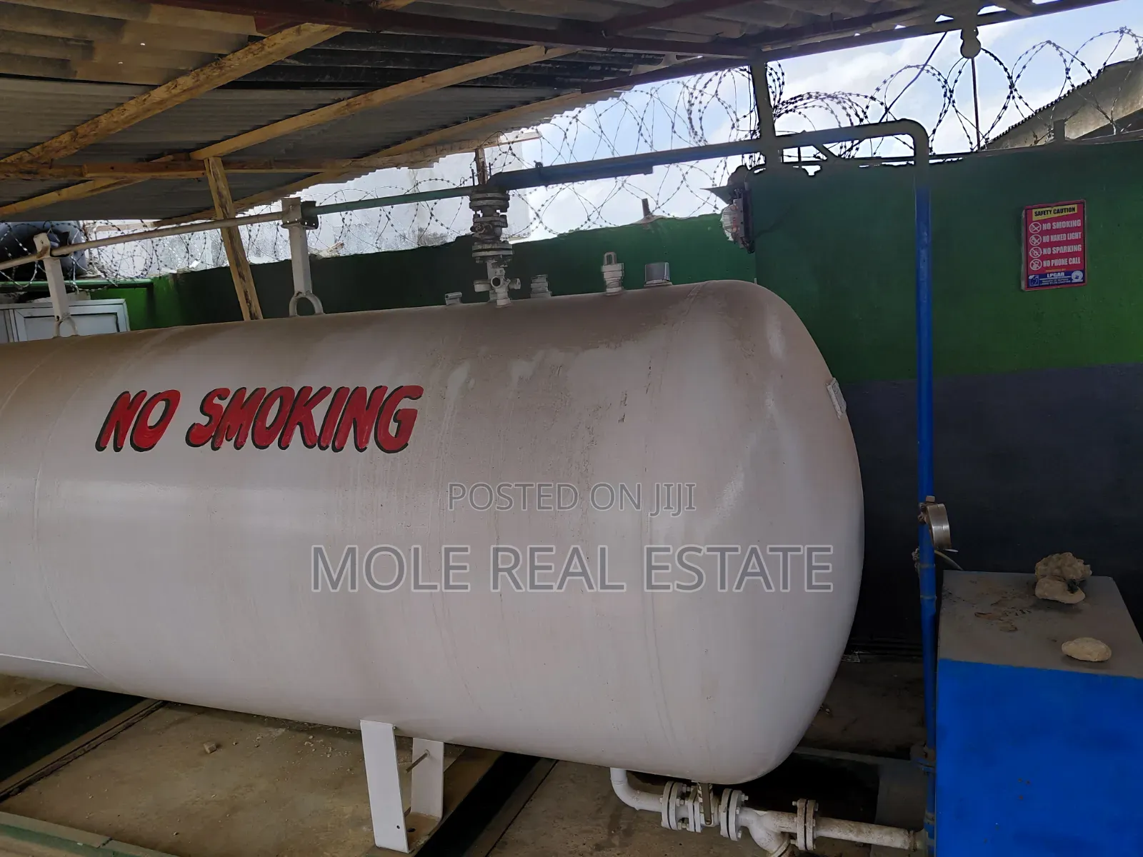 Almost New 2.5 Tons Moble Lpgas Dispenser