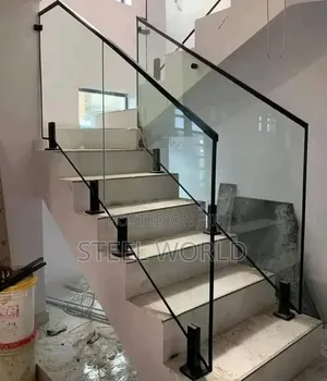 Spigot Frameless Glass