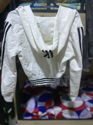 Women Tops