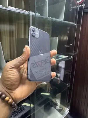Apple iPhone 11 64 GB Black