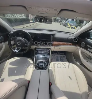 Mercedes-Benz E300 2018