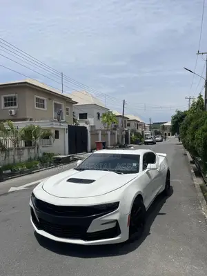 Chevrolet Camaro 2021 White