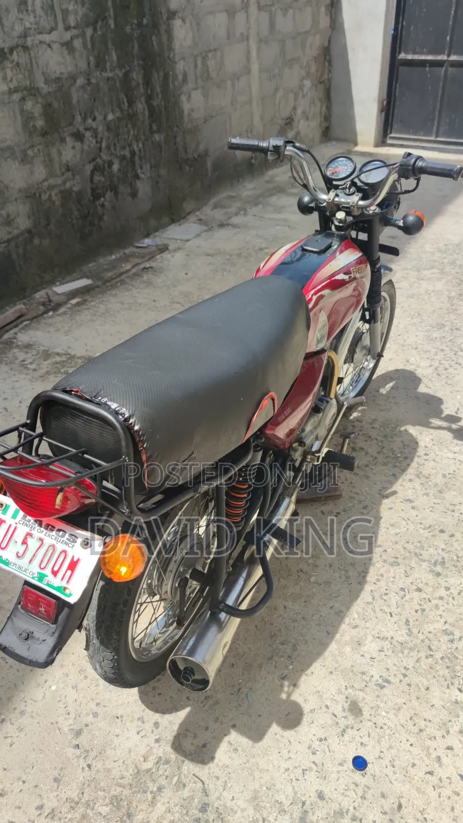 Bajaj Boxer 2024 Red