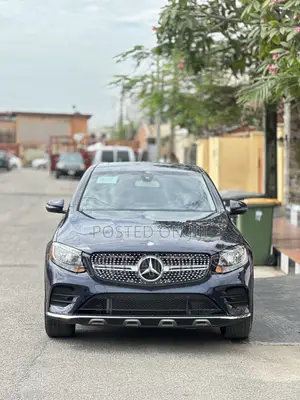 Mercedes-Benz GLC-Class 2017 Blue