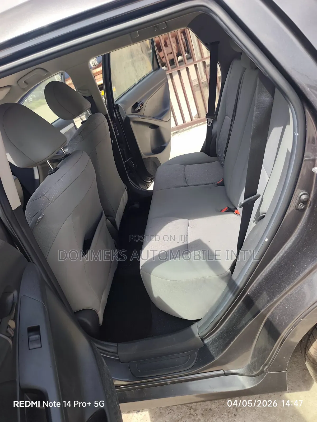 Toyota Matrix 2011 Gray