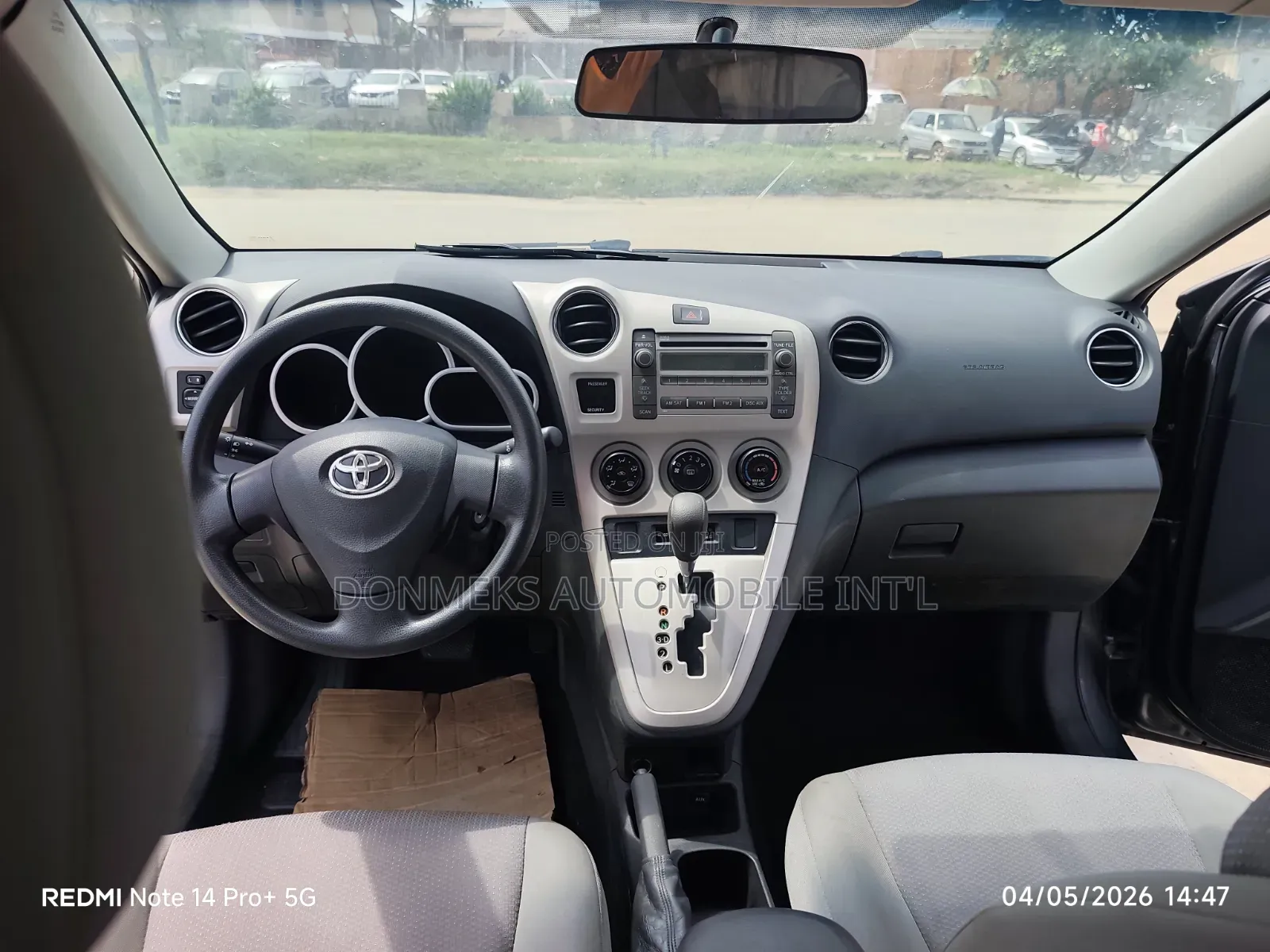 Toyota Matrix 2011 Gray