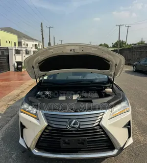 Lexus RX 350L Luxury FWD 2018 White