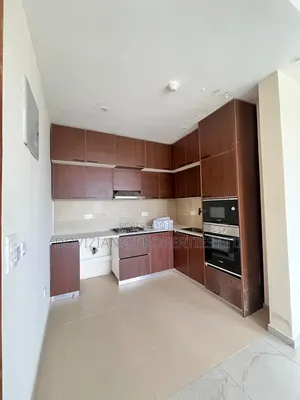 3bdrm Apartment in Ademola Adetokunbo for rent