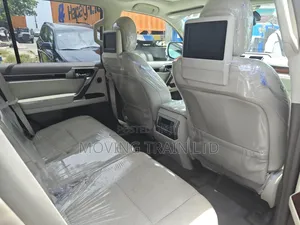 Lexus GX 460 Premium 2012 Silver