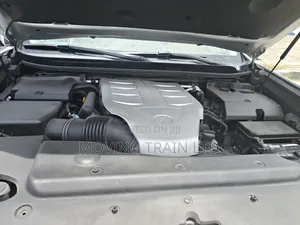 Lexus GX 460 Premium 2012 Silver