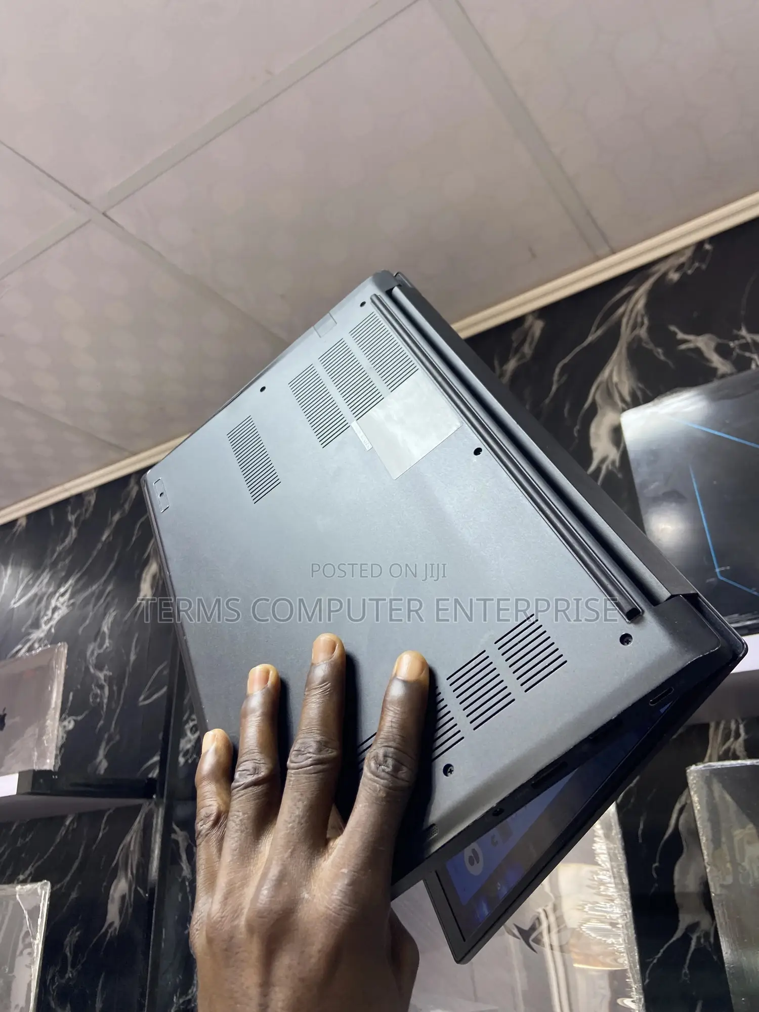 Laptop Lenovo ThinkPad E14 Gen 2 8GB Intel Core i3 SSD 256GB
